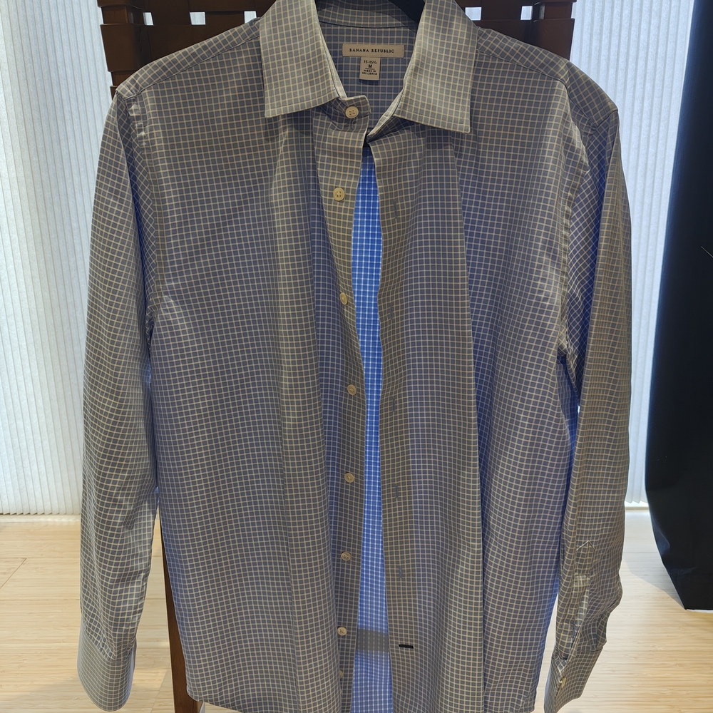 Banana Republic Men's Blue & Gray Check Dress Shirt - Size M